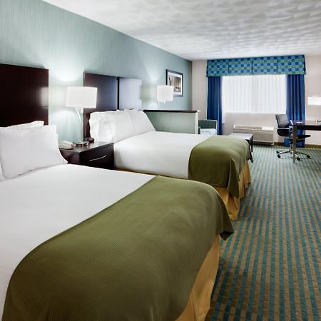 Holiday Inn Express & Suites Smithfield - Providence By Ihg Værelse billede