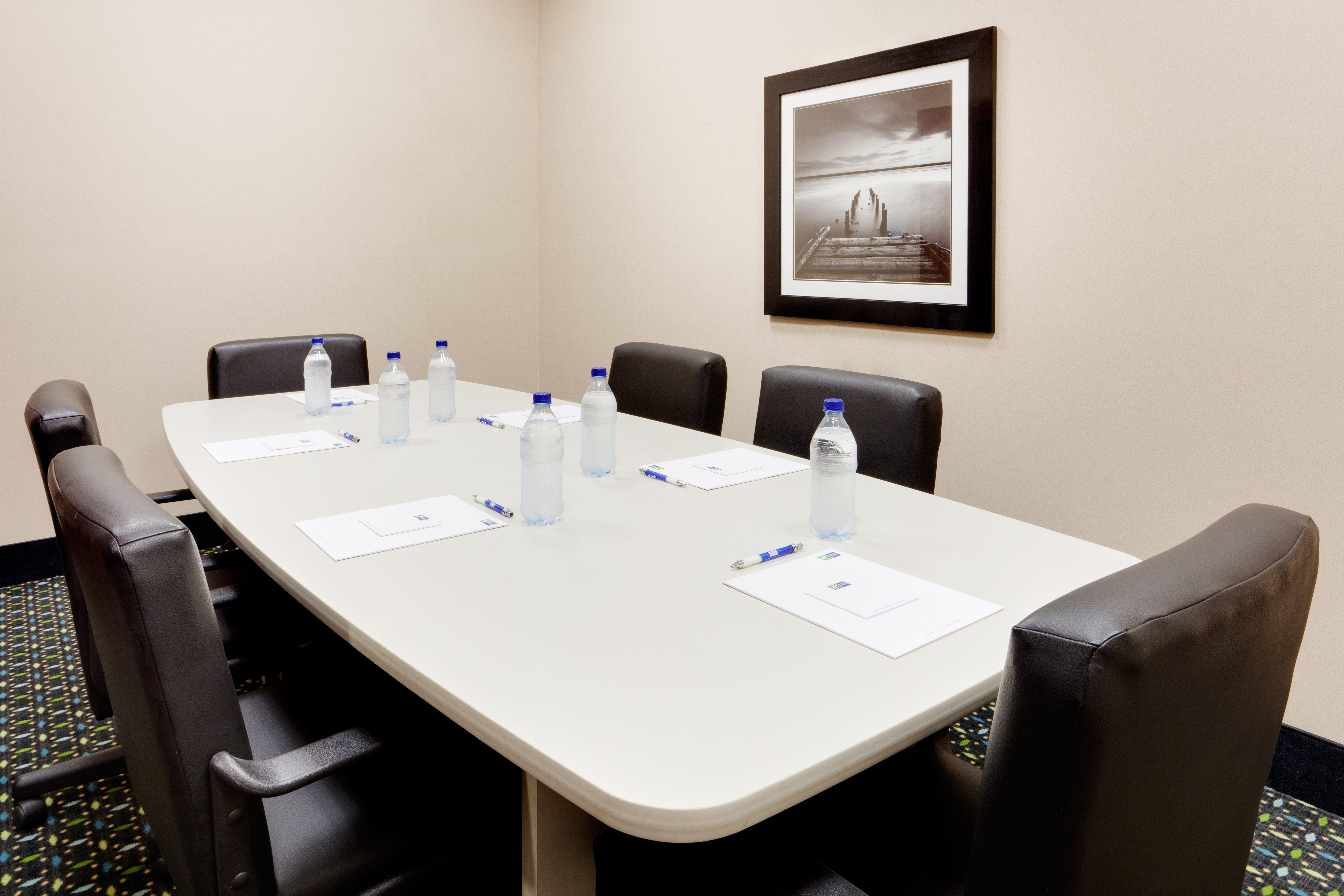 Holiday Inn Express & Suites Smithfield - Providence By Ihg Eksteriør billede