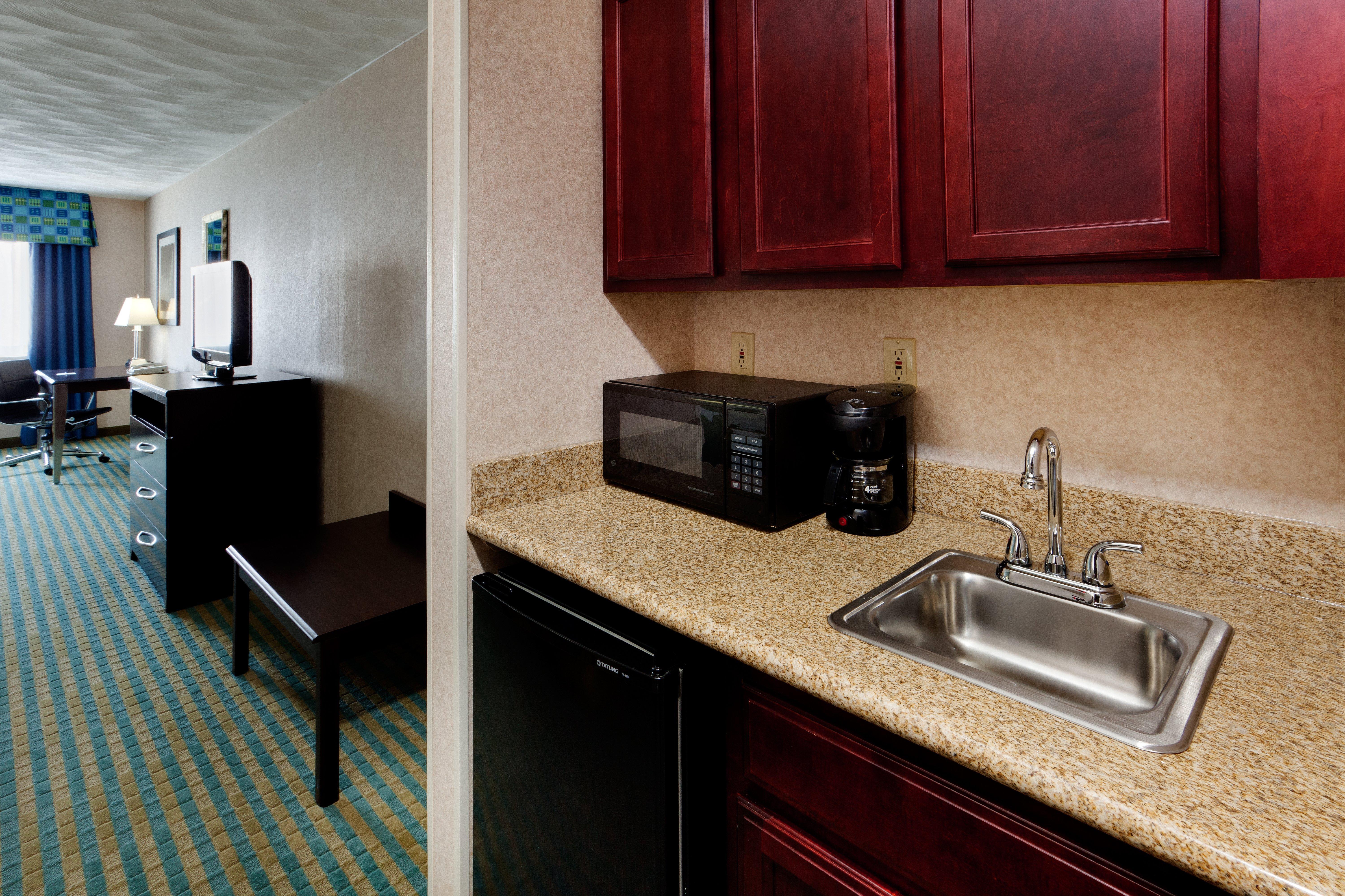Holiday Inn Express & Suites Smithfield - Providence By Ihg Værelse billede